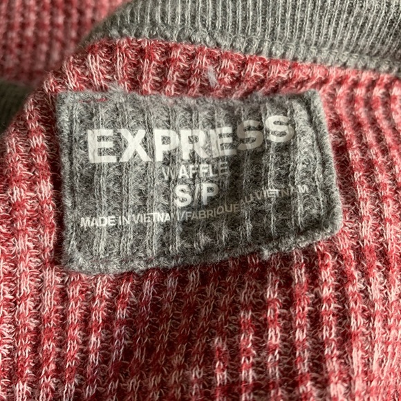 Express - Picture 4 of 4